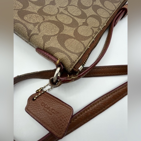 Coach New York canvas‎ leather crossbody bag and wallet. - Picture 4 of 12